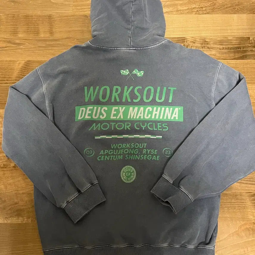[BUNJANG] Deus Ex Machina x Worksout Dyed Blue Hoodie (L) / 데우스 x 웍스아웃 후드티 (L)