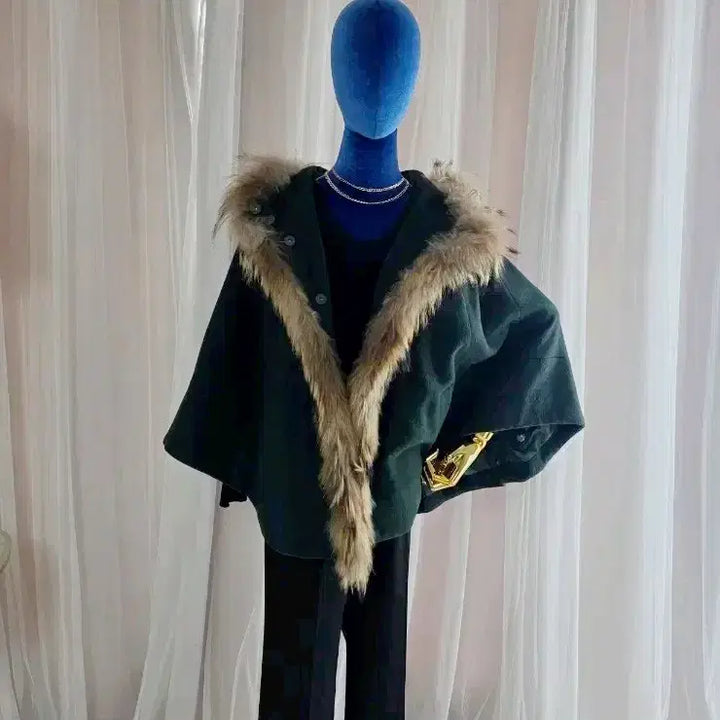 [BUNJANG] Unspecified Mixed Fabric Cape Coat with Raccoon Fur / 모혼방 트리밍 망토 라쿤퍼코트