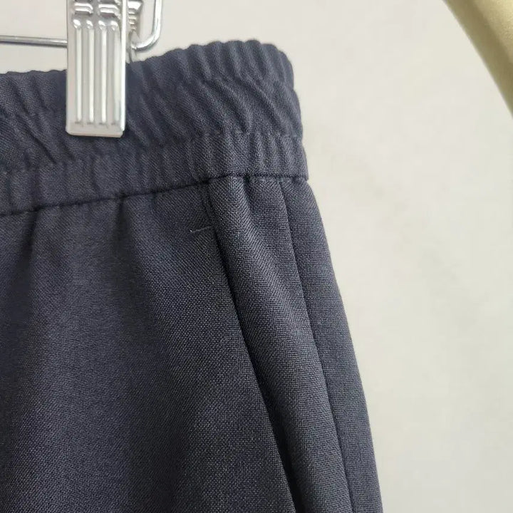 [BUNJANG] Lacoste Navy Tapered Fit Pants / 라코스테 네이비 테이퍼드 핏 바지