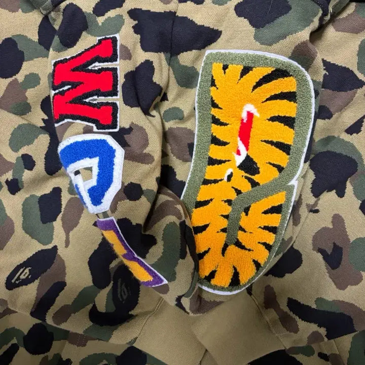 [BUNJANG] BAPE 1st Camo Shark Full Zip Hoodie / 베이프 1st 카모 샤크 후드 집업 릴렉스드핏 2xl