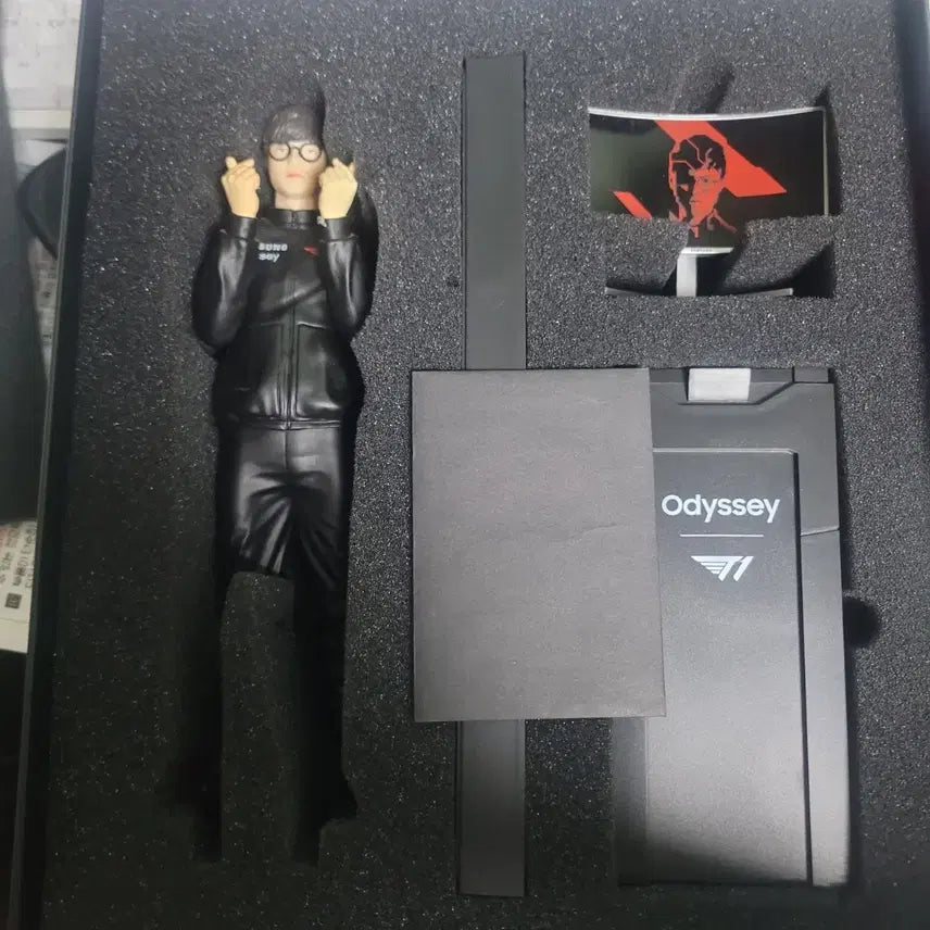 [BUNJANG] Samsung Odyssey Faker Figure / 페이커 삼성 오디세이 피규어