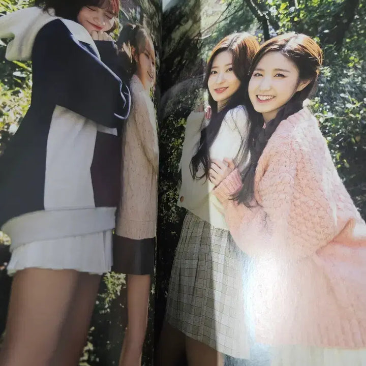 [BUNJANG] IZ*ONE SURPRIZ Photobox / 아이즈원 스페셜 SURPRIZ 포토 박스