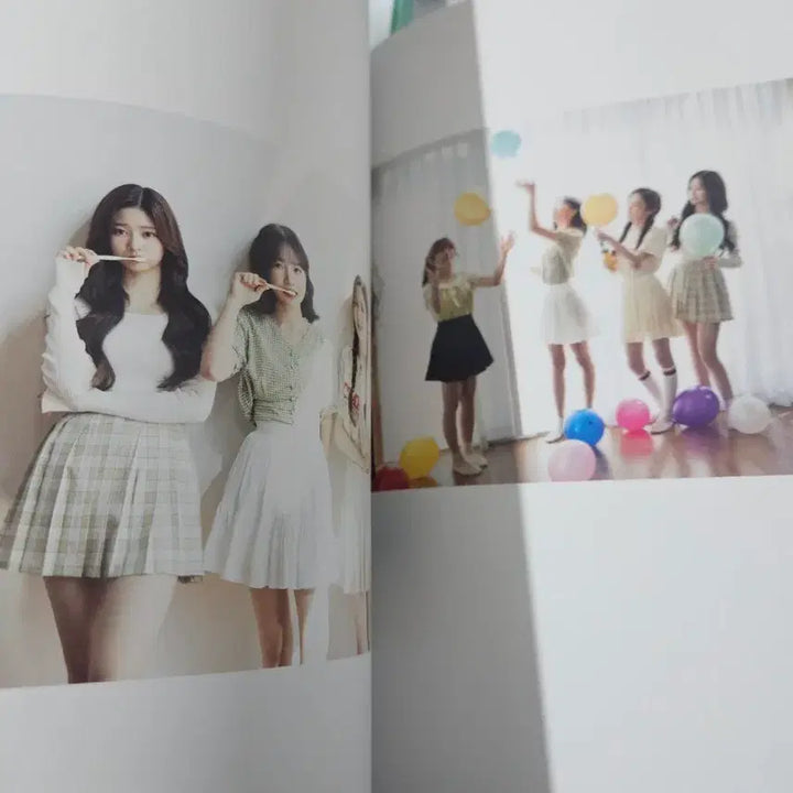 [BUNJANG] IZ*ONE SURPRIZ Photobox / 아이즈원 스페셜 SURPRIZ 포토 박스