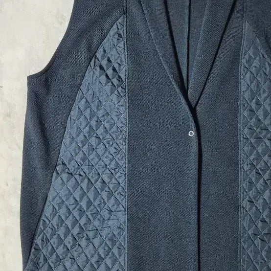 [BUNJANG] Quilted Vest / 퀼팅 조끼