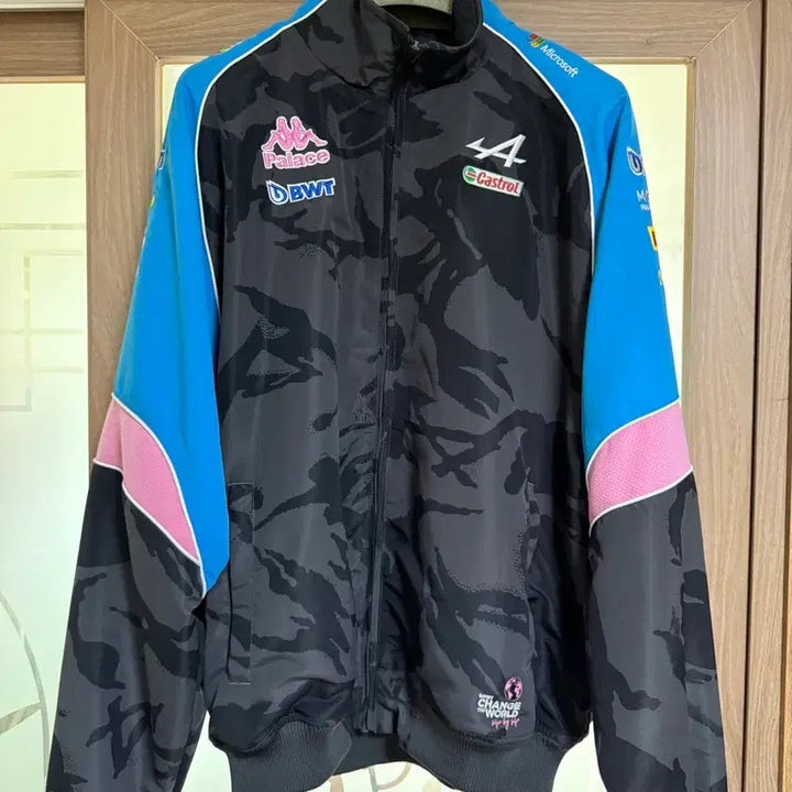 [BUNJANG] Palace x Kappa Desert Camo 23FW Jacket / 팔라스x카파 데저트카모 23fw. L