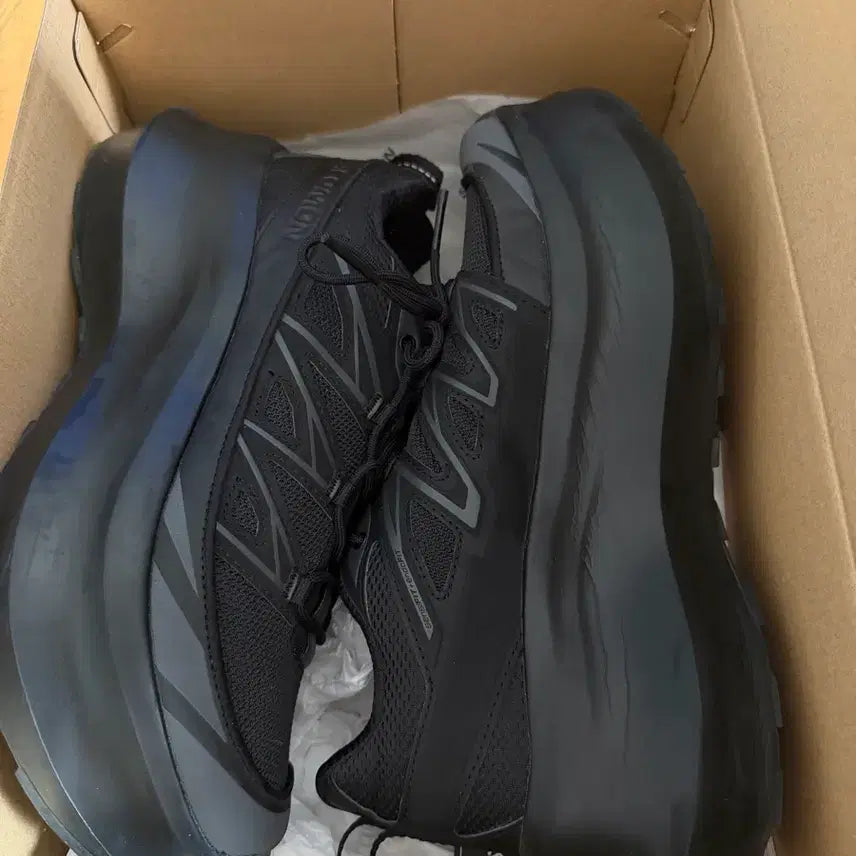 [SOLD OUT] 살로몬 꼼데 xt6 255 박스o
