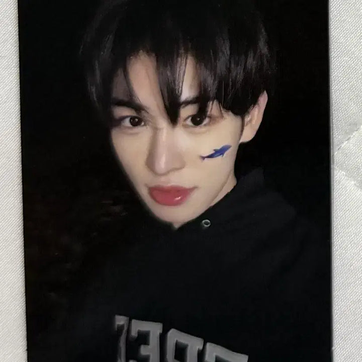 [BUNJANG] Kickflip Minje My First Kick Photocard / 킥플립 민제 4집 My First Kick 고래 공방 포카