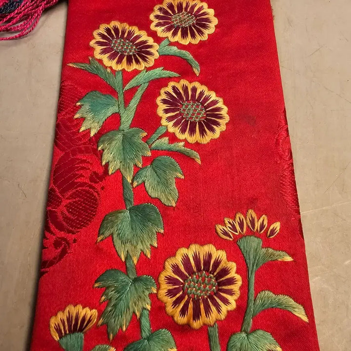 [BUNJANG] Vintage Embroidered Red Silk Spoon Case / 옛날 수저집(미사용)
