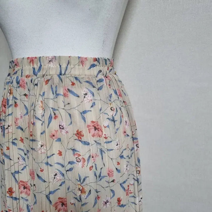 [BUNJANG] Beige Floral Pleated Long Skirt / 베이지잔꽃주름롱스커트