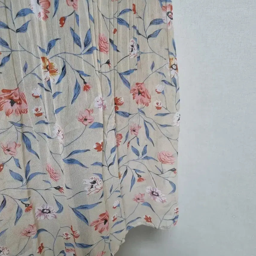 [BUNJANG] Beige Floral Pleated Long Skirt / 베이지잔꽃주름롱스커트