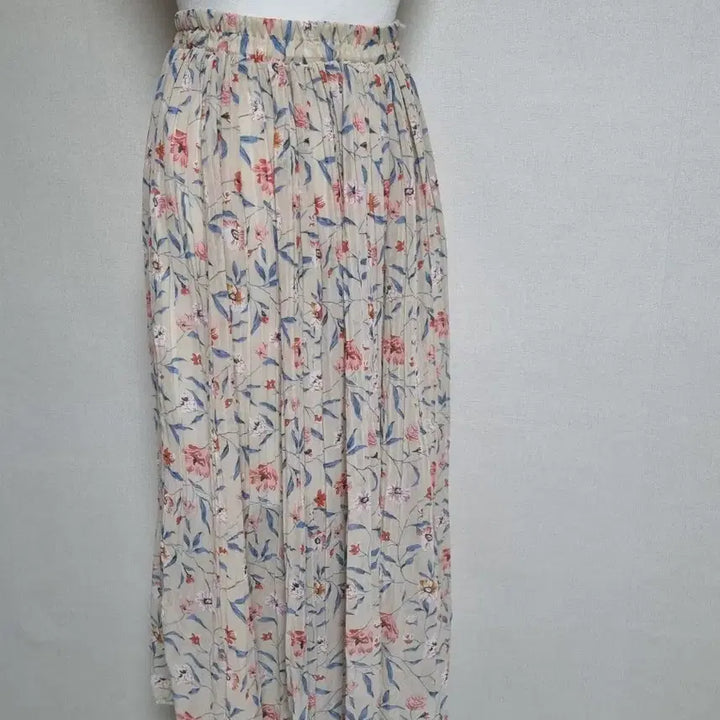 [BUNJANG] Beige Floral Pleated Long Skirt / 베이지잔꽃주름롱스커트