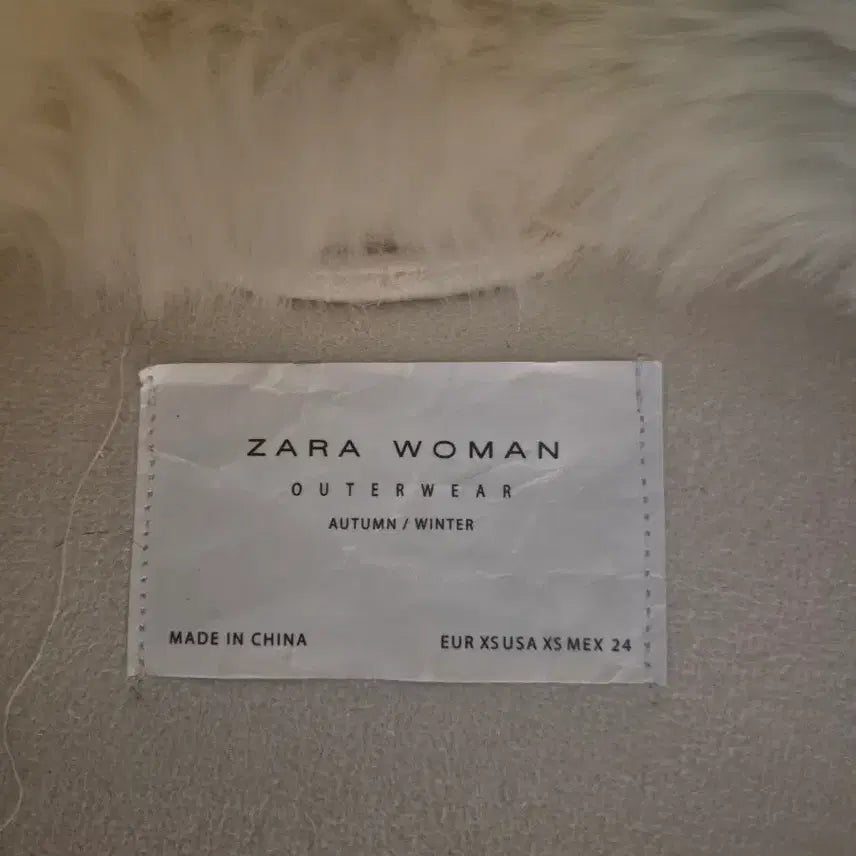 [BUNJANG] ZARA Ivory Faux Fur Mouton Jacket (S) / "자라" 넘이쁜 아이보리 퍼 무스탕 자켓(S)