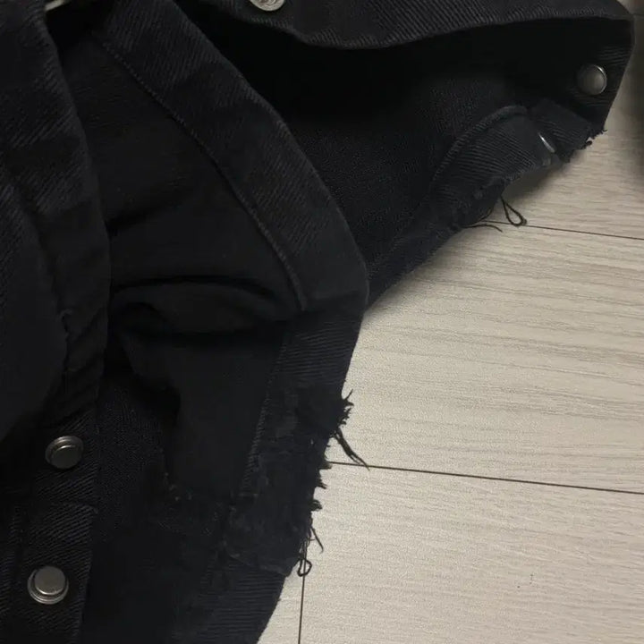[BUNJANG] Two Years Cotton Pinstuck Snap Pocket Wide Pants / 에이블리 [투이어즈] 코튼 핀턱 절개 스냅 포켓 와이드 팬츠