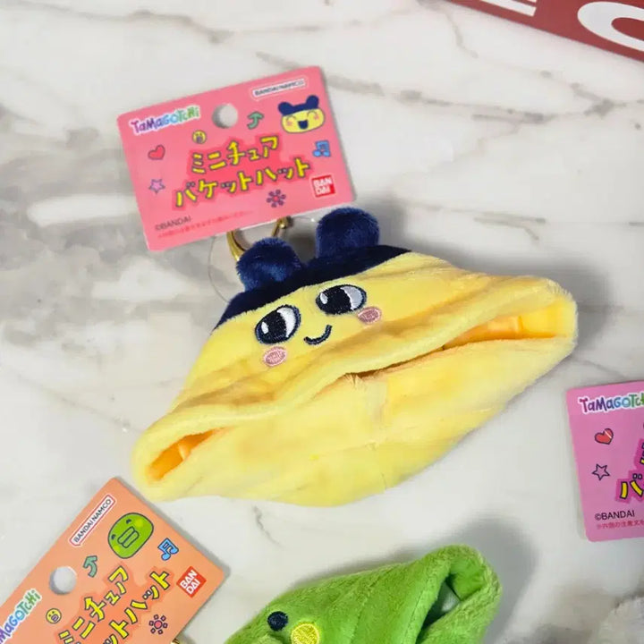 [BUNJANG] Tamagotchi Guchipatchi Bucket Hat Keyring Strap / 다마고치 키링 버킷햇