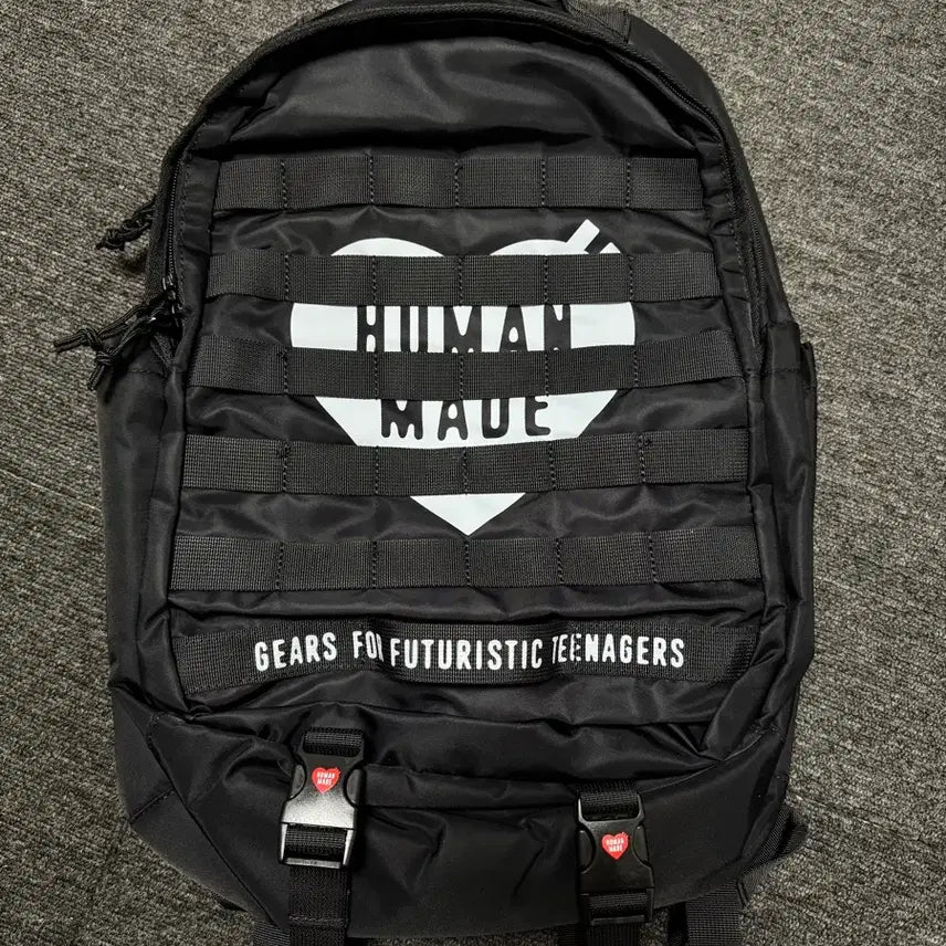 [BUNJANG] Human Made Logo Backpack Black / 휴먼메이드 백팩 블랙이구용, 거의 새상품!!