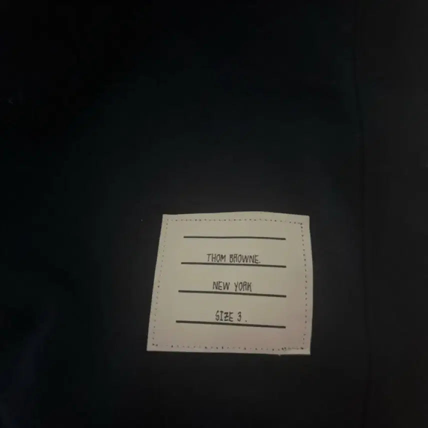 [BUNJANG] Thom Browne Navy Crewneck Sweatshirt Size 3 / 톰브라운맨투맨