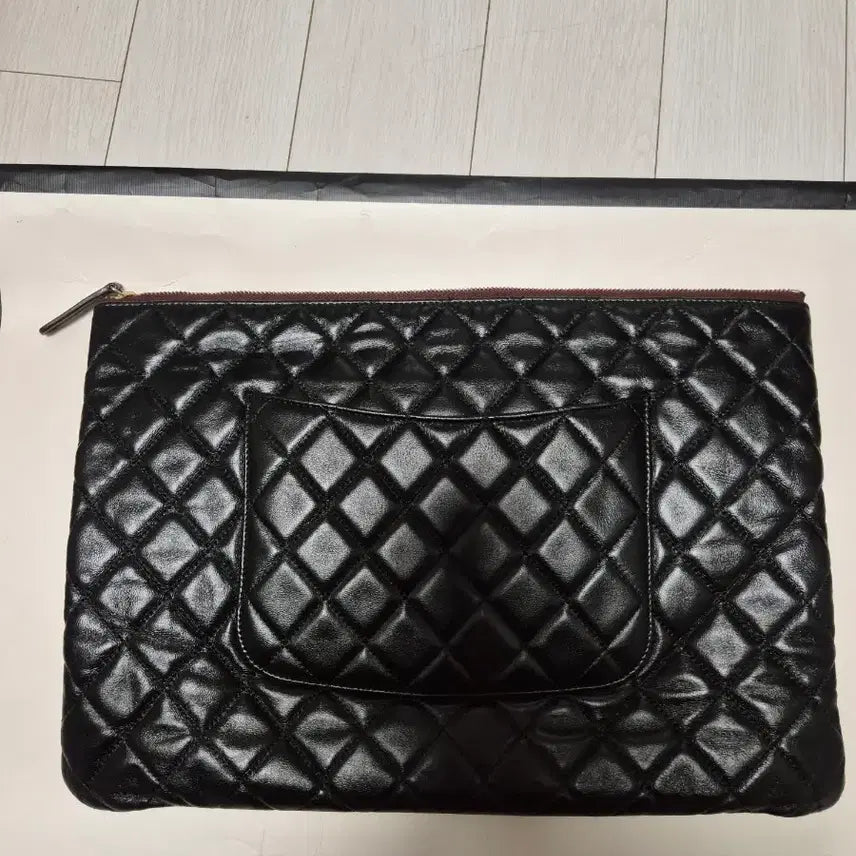 [BUNJANG] Chanel Classic Large Clutch Lambskin Gold / 정품)샤넬 클래식 라지 클러치 램스킨 금장