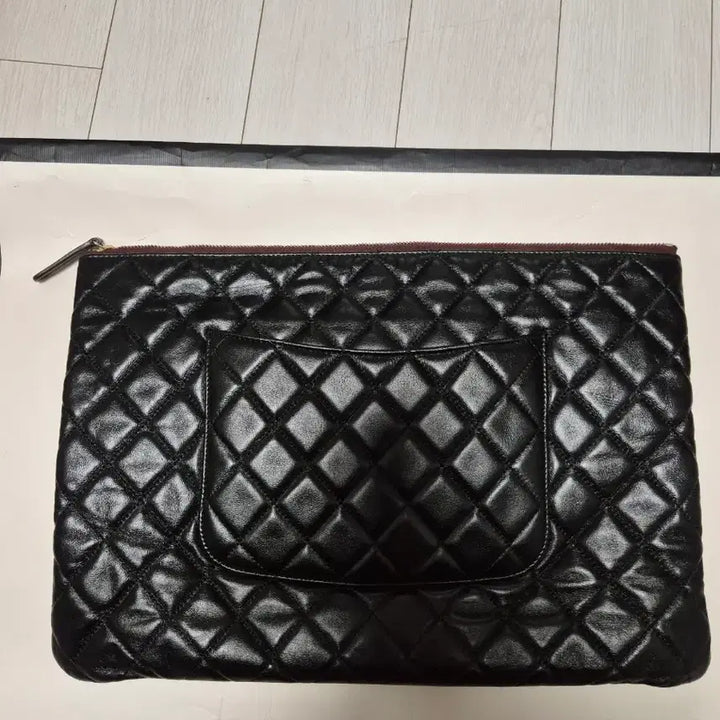 [BUNJANG] Chanel Classic Large Clutch Lambskin Gold / 정품)샤넬 클래식 라지 클러치 램스킨 금장