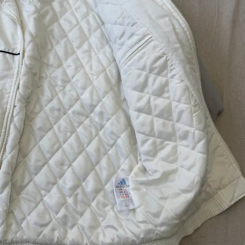 [BUNJANG] Adidas Old School Side Line Quilted Jumper / 아디다스 올드스쿨 사이드라인 누빔 점퍼 100(105)