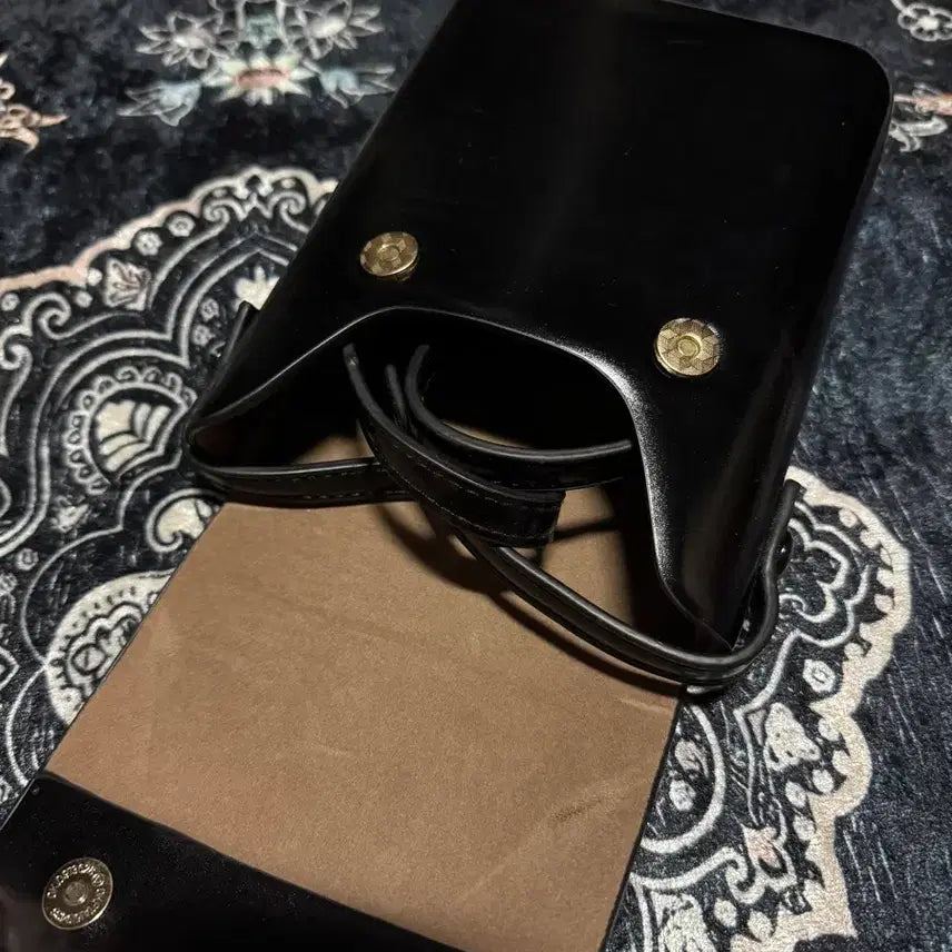 [BUNJANG] Black Vegan Leather Mini Crossbody Bag / 레더 미니백