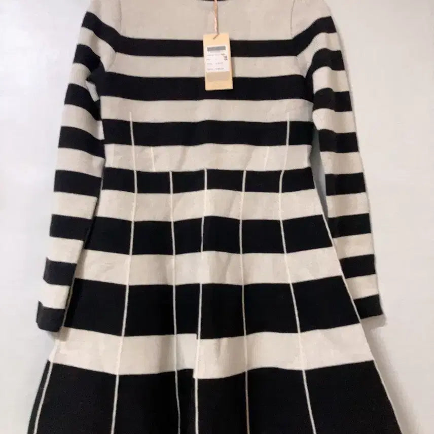 [BUNJANG] Olive des Olive Knit Dress / [66]OLIVE DES OLIVE 니트원피스(새상품)정가298000원
