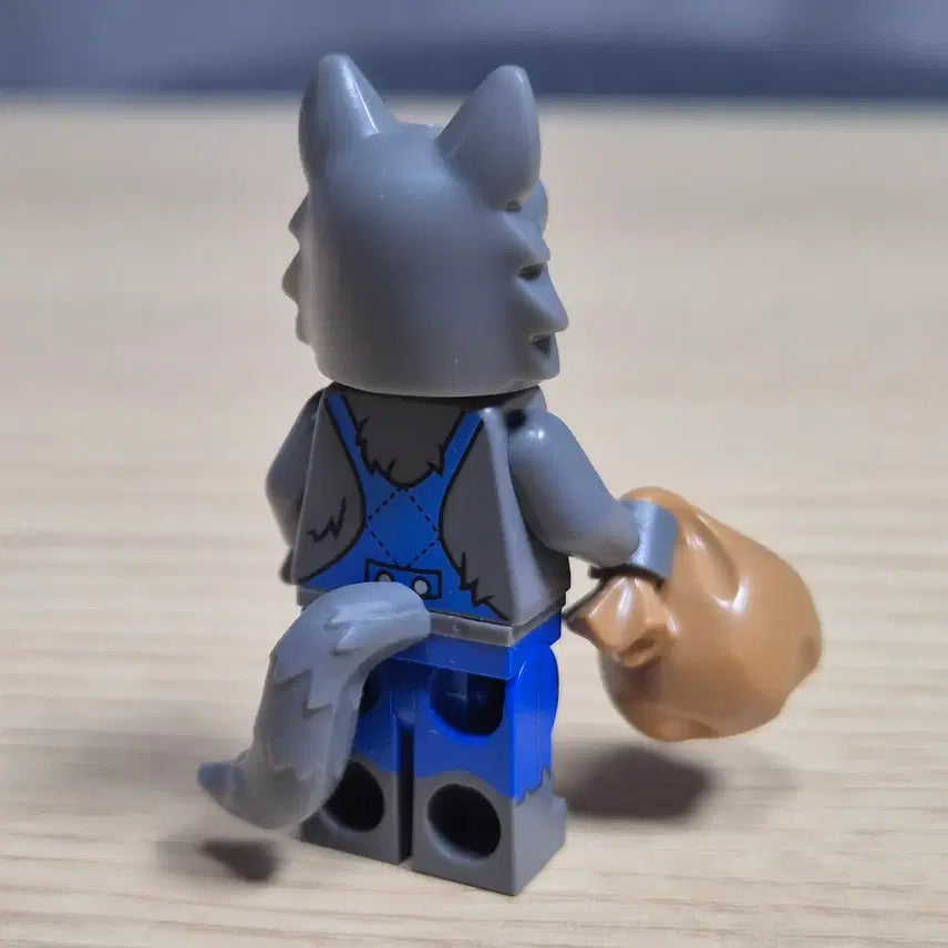 [BUNJANG] Lego Wolf Minifigure / 레고 늑대 알바 미니피규어