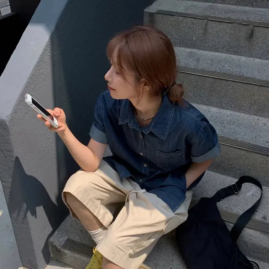 [BUNJANG] Kurin Roll-up Denim Shirt / (2회 착용) 쿠린 롤업 반팔 데님 셔츠