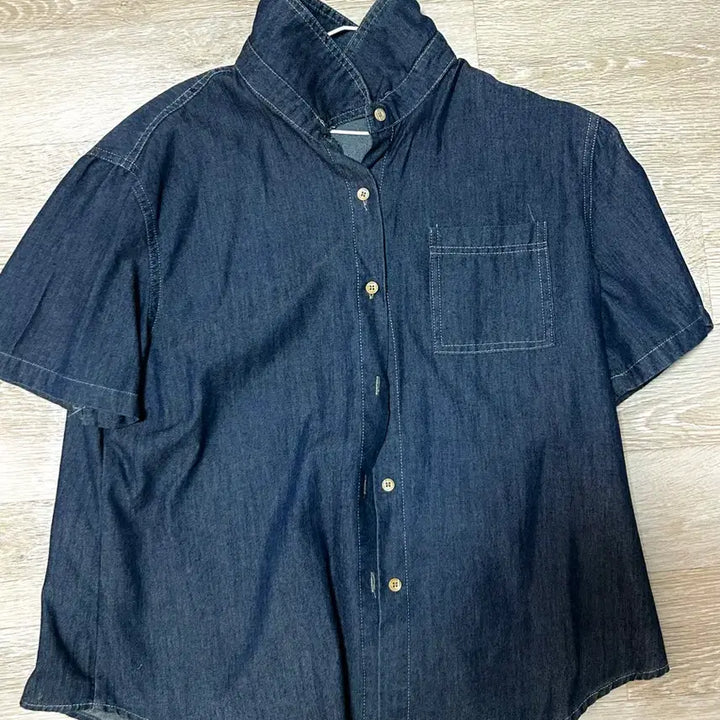 [BUNJANG] Kurin Roll-up Denim Shirt / (2회 착용) 쿠린 롤업 반팔 데님 셔츠
