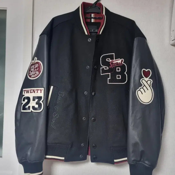 [BUNJANG] Boss Varsity Black Stadium Jacket / 보스바시티 블랙 야구 점퍼 스타디움 자켓