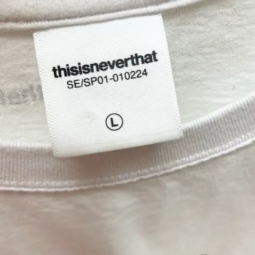[BUNJANG] thisisneverthat Logo White Short Sleeve T-shirt L / 디스이즈네버댓 로고 화이트 반팔 L