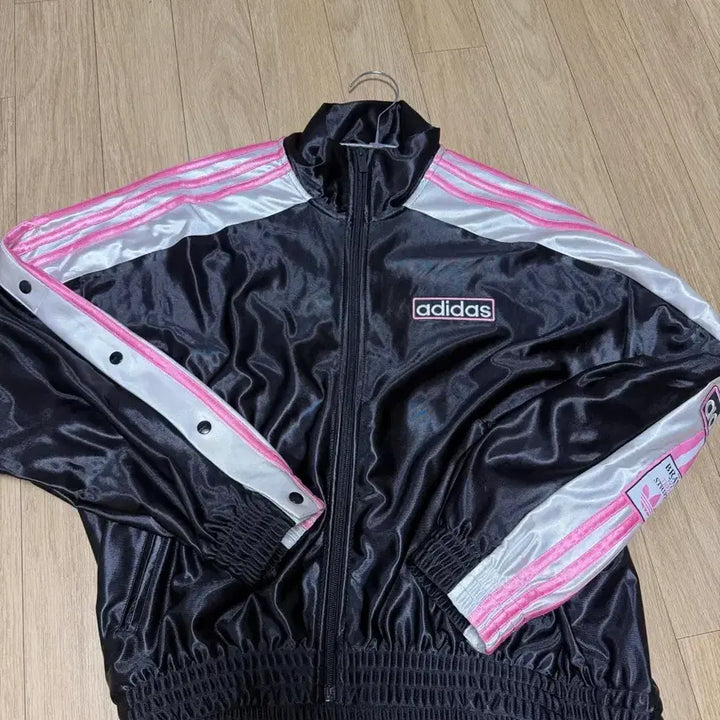 [BUNJANG] Adidas ABRK Track Top Black/Pink / 아디다스 ABRK 트랙탑 블랙/핑크