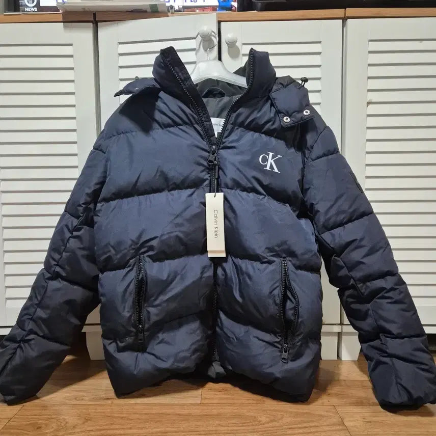 [SOLD OUT] 캘빈클라인 CK 로고 패딩 점퍼 네이비
