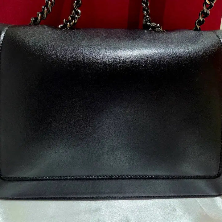 [BUNJANG] Ferragamo Vara Ribbon Chain Shoulder Bag / 페라가모 바라 리본 체인 숄더백 정품