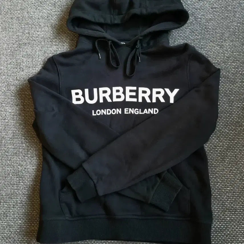 [BUNJANG] Burberry London Logo Hoodie (S) / 버버리 런던로고 후드티 (s)