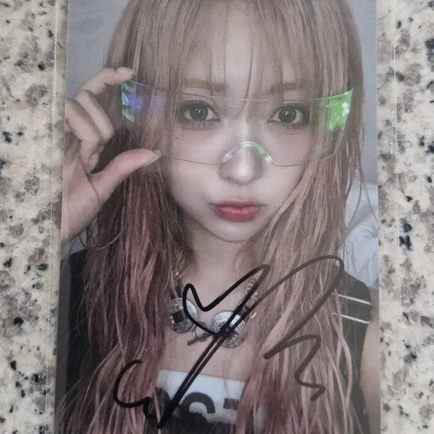 [BUNJANG] Madein Workshop Miyu Signed Photocard / 메이딘 공방 5회차 스페셜 싸인 포카 미유 양도