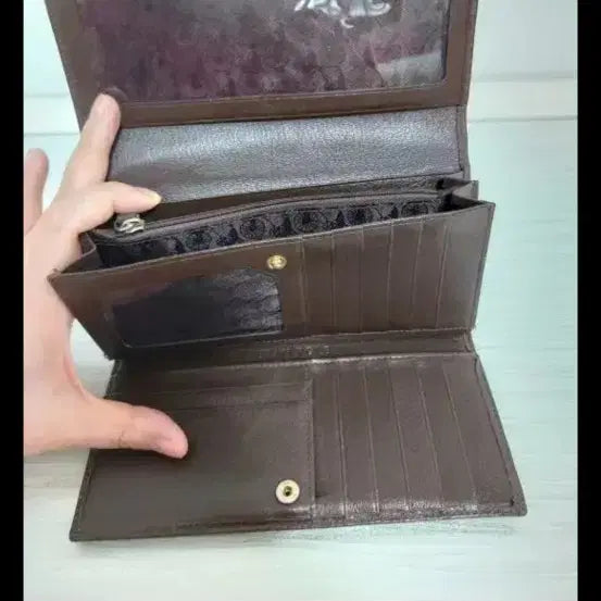 [BUNJANG] Beanpole Long Wallet / 빈폴 장지갑 (닥스루이까또즈헤지스제이에스티나메트로시티라코스테MCM