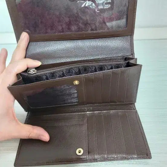[BUNJANG] Beanpole Long Wallet / 빈폴 장지갑 (닥스루이까또즈헤지스제이에스티나메트로시티라코스테MCM