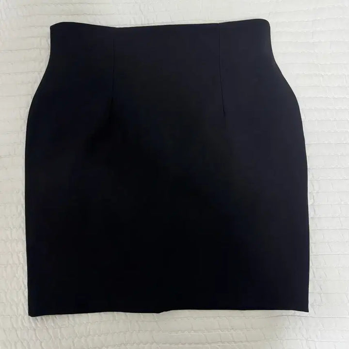 [BUNJANG] Uniqcong Black Mini Skirt L / 유니콩 블랙 미니스커트 L