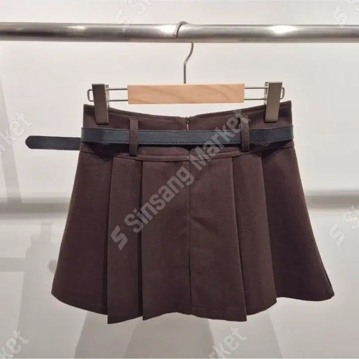 [BUNJANG] Belted Pleated Mini Skirt / 벨트 플리츠 미니스커트 브라운/블랙