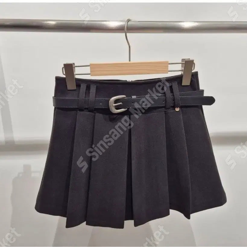 [BUNJANG] Belted Pleated Mini Skirt / 벨트 플리츠 미니스커트 브라운/블랙