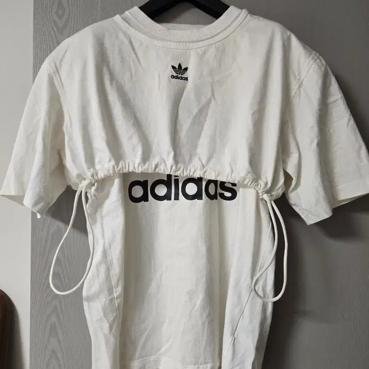 [BUNJANG] Adidas White Short Sleeve T-shirt / 아디다스 흰색 반팔 티셔츠