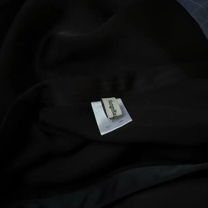 [BUNJANG] Mango Many Please Shell Satin Skirt / (새상품) 망고매니플리즈 SHELL SATIN SKIRT 크림베이지/블랙