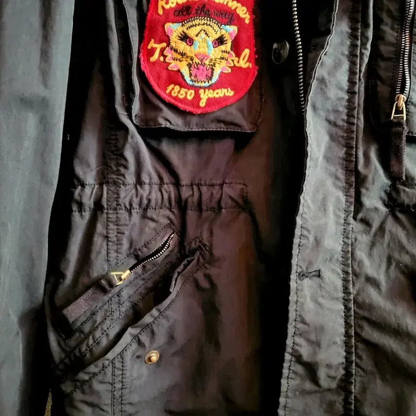 [BUNJANG] Thursday Island Vintage Field Jacket / [미사용 새상품] Thursday Island 내피 탈부착빈티지 야상자켓
