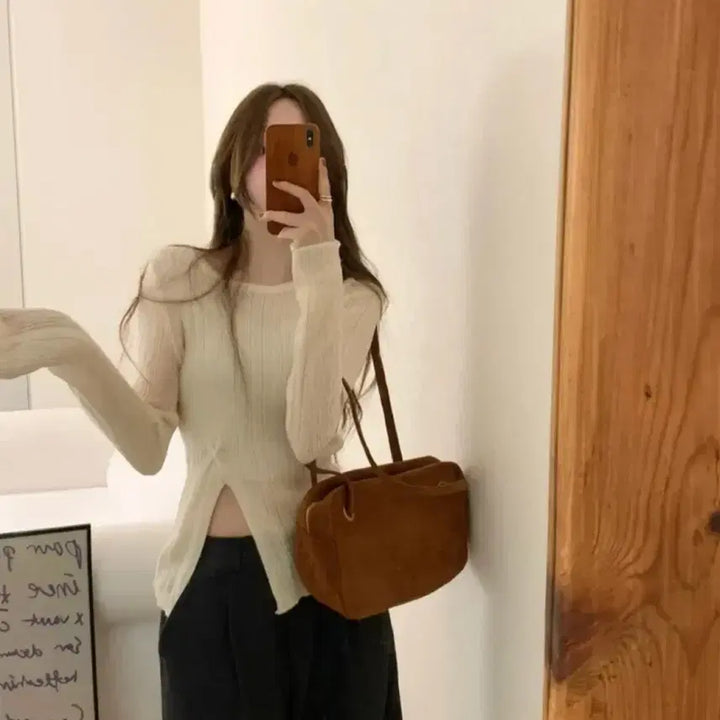 [BUNJANG] Rib Wool Asymmetrical Slit Knit Top Ivory / 리브 울 언발트임 니트티 아이보리