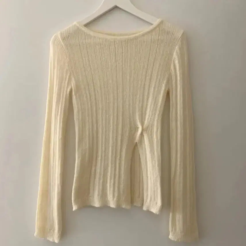[BUNJANG] Rib Wool Asymmetrical Slit Knit Top Ivory / 리브 울 언발트임 니트티 아이보리