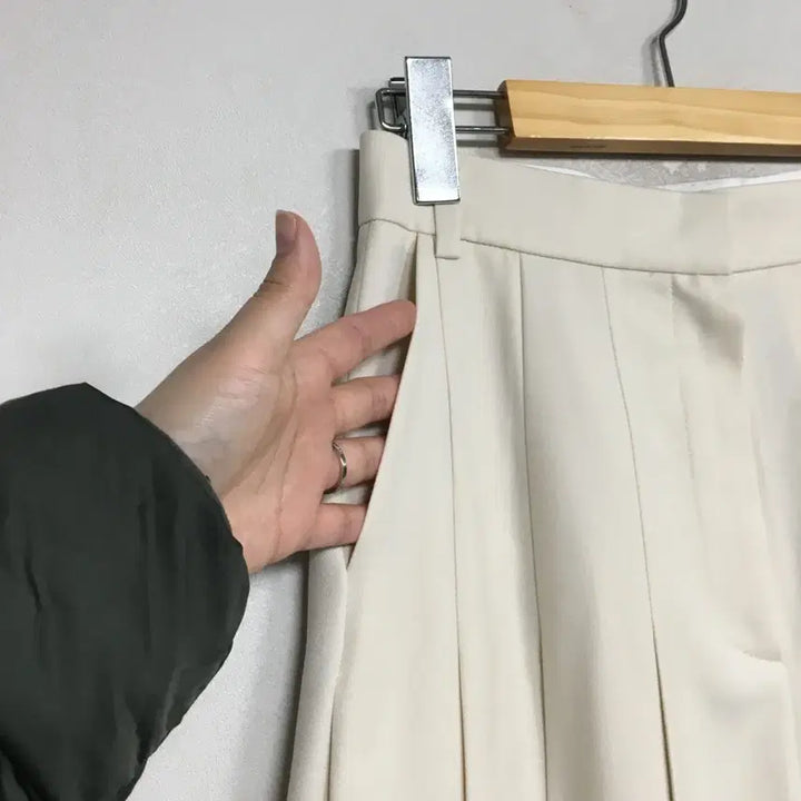 [SOLD OUT] EENK 잉크 신상 플리티드 와이드 팬츠 S