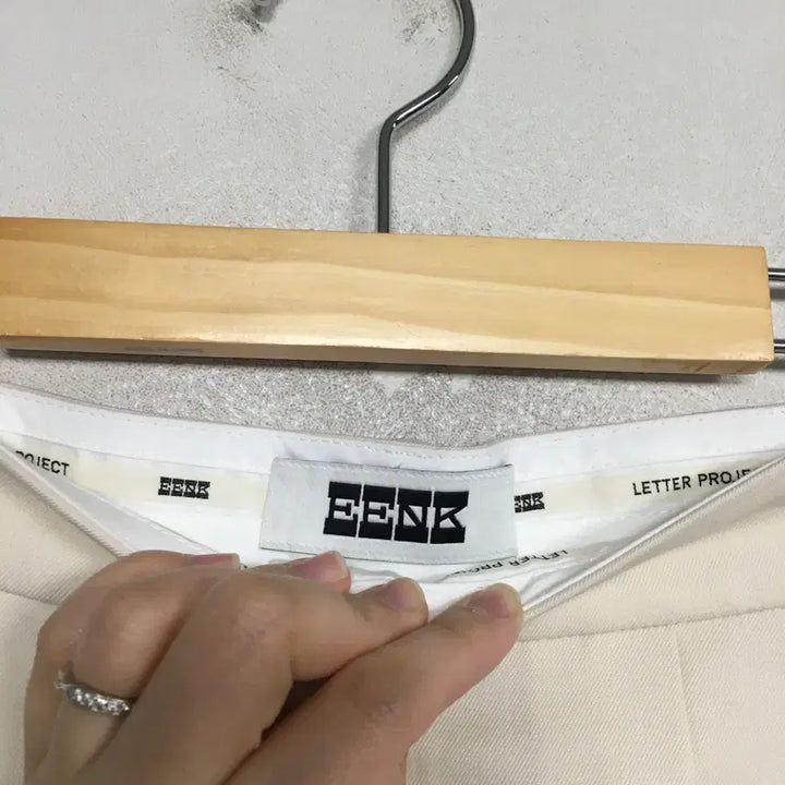 [SOLD OUT] EENK 잉크 신상 플리티드 와이드 팬츠 S
