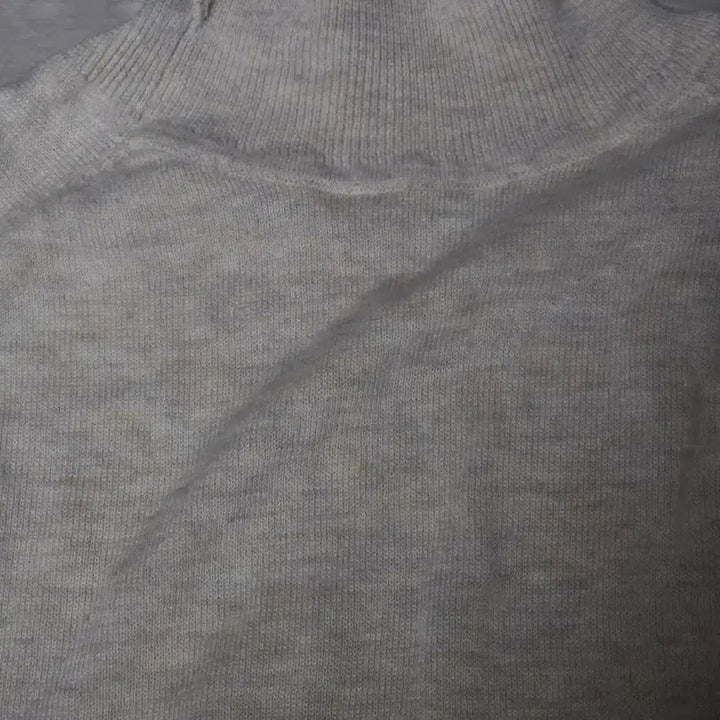 [BUNJANG] Ham Junsu Intempo Mood Turtleneck Knit L / 함준수 인템포무드 터틀넥 니트 L