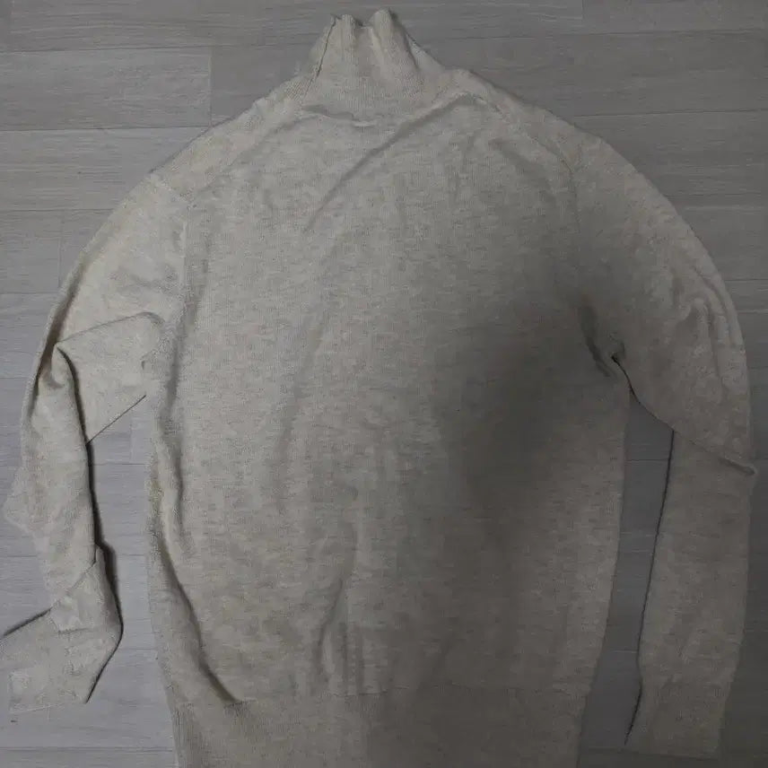[BUNJANG] Ham Junsu Intempo Mood Turtleneck Knit L / 함준수 인템포무드 터틀넥 니트 L