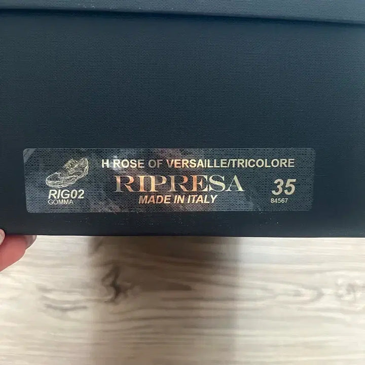 [BUNJANG] RIPRESA Red Golf Shoes / RIPRESA 레드 골프슈즈